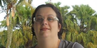 Poetisa e professora brasileira, Ângela Vieira Campos fala sobre o seu trabalho