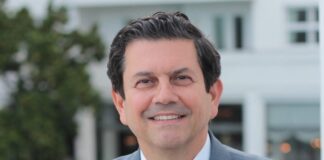 Deputado lusodescendente, Otávio Leite assume presidência de partido político no Rio de Janeiro Otávio Leite mantém ligações com Portugal