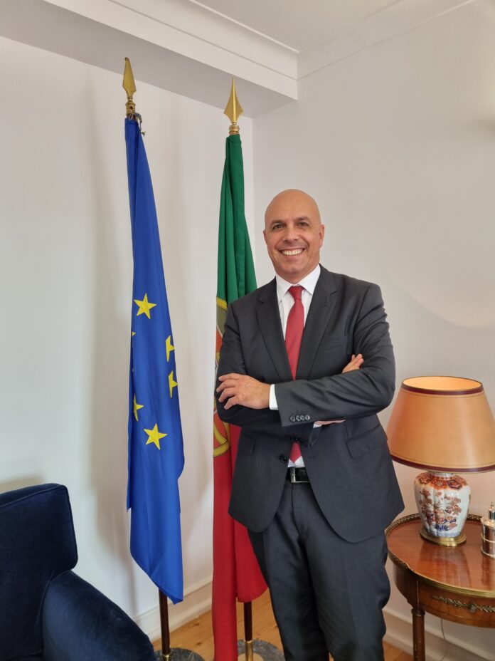 Paulo Cafôfo é natural do Funchal