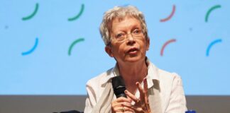 Deana Barroqueiro leva “Redenção” ao Interior de Portugal