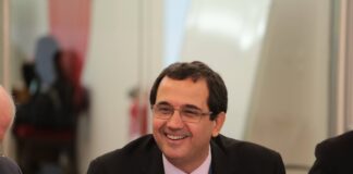 Flávio Martins reeleito em Lisboa presidente do Conselho Permanente do CCP