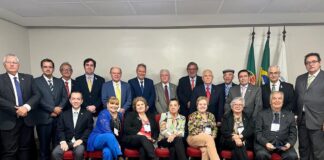 Conselho Regional da América Central e do Sul exige “melhores condições de trabalho nos consulados portugueses”