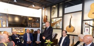 Daniel Bastos apresentou livro dedicado às comunidades portuguesas em Toronto