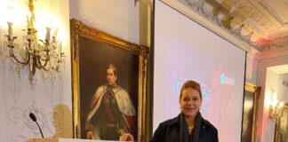 Empresária Sônia Crisóstomo fala sobre planeamento de carreira em Lisboa