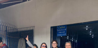 Comunidade açoriana cria “Drive Thru” para recolha de brinquedos no Rio Grande do Sul