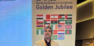 Pedro Ramos recebeu “Medalha de Ouro” no Cairo por contribuições à Gestão de Pessoas