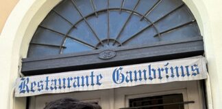 Empresário lusodescendente espera nível da água baixar para avaliar prejuízos em restaurante tradicional no Sul do Brasil