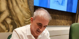 Escritor brasileiro, Carlos Eduardo Drummond revelou novidades no livro “Tempos Modernos”