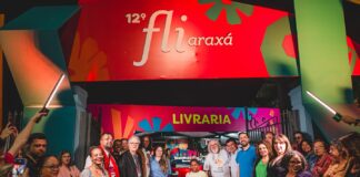 Cortejo africano e palestra sobre fome ancestral marcaram “arranque” do 12º Fliaraxá