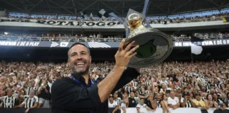 Artur Jorge leva clube carioca a ser campeão de dois grandes títulos na América do Sul