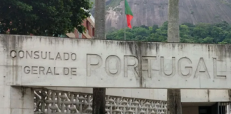 Brasil: Greve dos funcionários consulares no país mantém-se após reunião com Governo