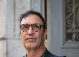 Opinião: “25 de Abril: Fazer chegar a democracia a todos os portugueses, onde quer que vivam”, por Paulo Costa