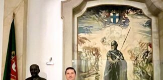 “Como imigrante português no Brasil vivi na pele a dificuldade de aproximação e comunicação com certos consulados”, sublinhou Alexandre Mendes