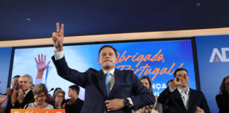 Portugueses mostram “confiança” na direita e derrotam esquerda nas eleições legislativas