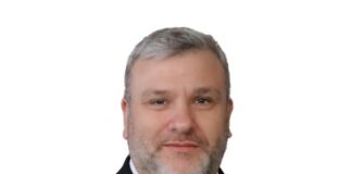 “Precisamos de dar um novo impulso às associações da diáspora”, defendeu Vítor Silva