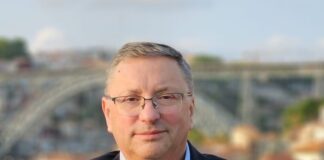 Escritor João Morgado vence Prémio Literário Santos Stockler com romance sobre “velhice e abandono”