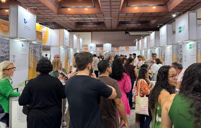 Participantes em um dos eventos setoriais da missão dos politécnicos portugueses no Brasil. Foto divulgaçãoCCISP