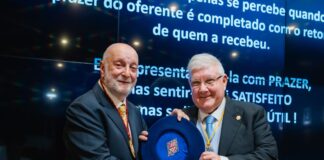 Catedrático José Martinez de Oliveira distinguido pela Academia Portuguesa de Fibromialgia na Covilhã