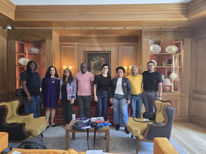 foto reunião linia