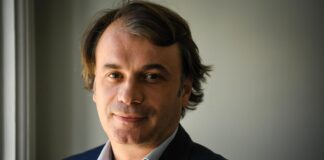 Autarca de Castro Daire celebra condecoração de Maria Alcina no Brasil