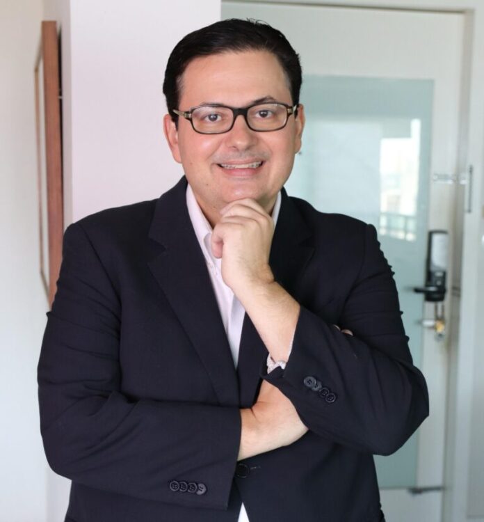 antonio-campos-2-768x828