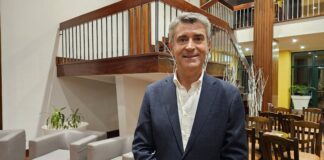 José Luís Carneiro defendeu papel do “Programa Regressar” durante visita ao Interior de Portugal