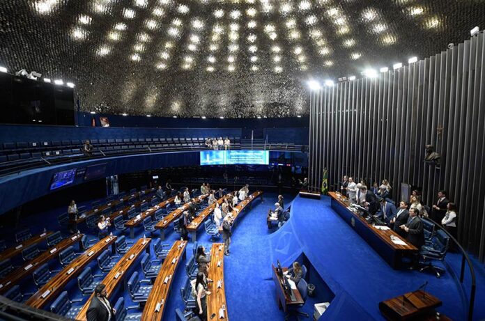 Senado aprova acordo do Mercosul que libera atuação temporária de profissionais sem revalidação de diploma. Foto Saulo CruzAgência Senado