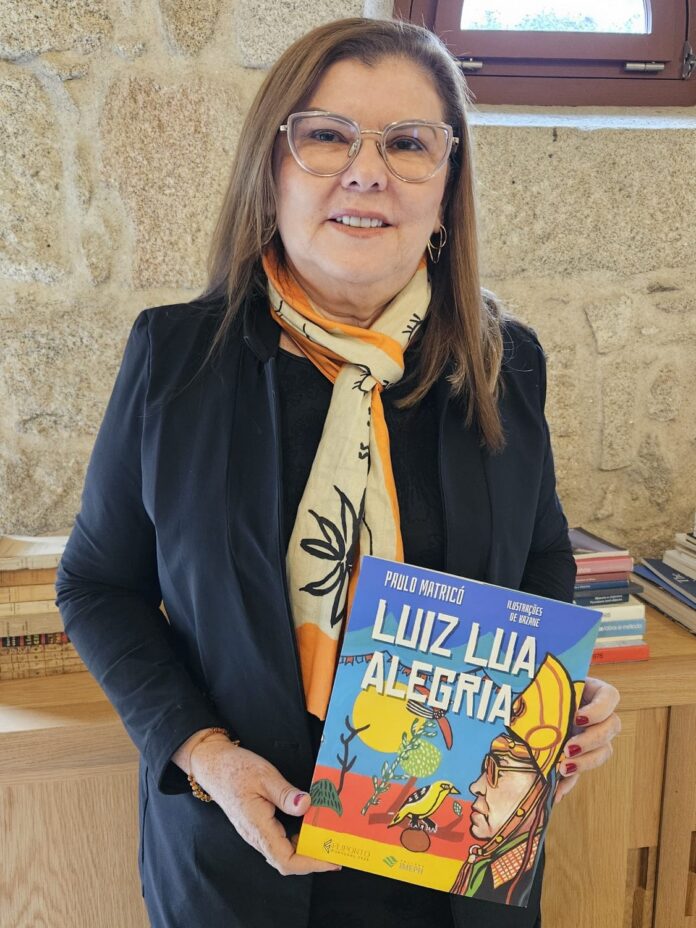 lucinda livro