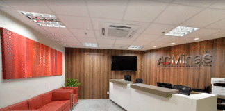 ACMinas promove debate sobre mediações internacionais e diplomacia