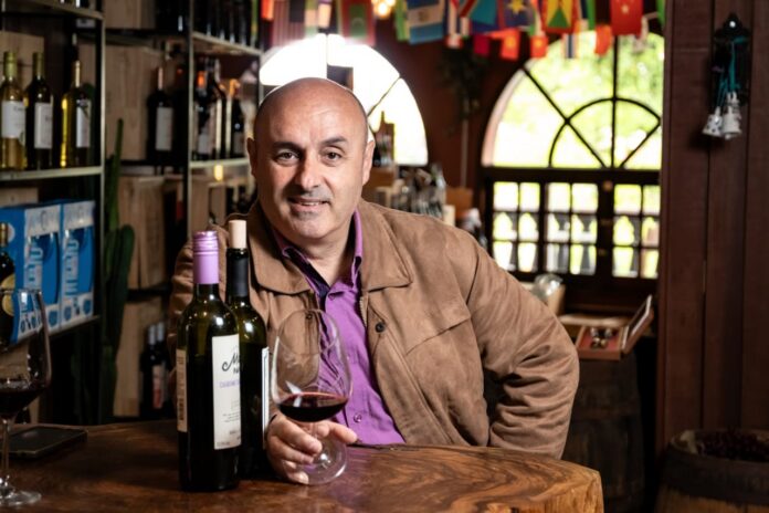 e19ce176-2f8f-4de5-85dd-3436bfb0a6fc