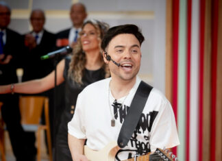 “A música brasileira faz parte do quotidiano português”