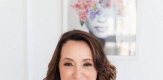 Opinião: “Autoconhecimento: a chave para a verdadeira mudança”, por Tati Pinheiro