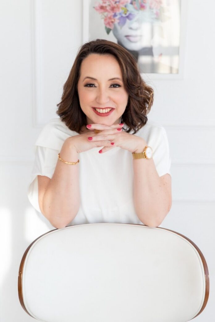 Foto-Tati_congresso-alma_lisboa_imagem-de-Aline-Lemos-768x1153