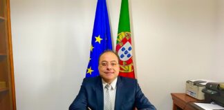 Opinião: “Para o Ponto de Contacto para o Regresso do Emigrante – Programa Regressar, esta época é também uma oportunidade de renovar os laços com todos os portugueses espalhados pelo mundo”, por José Albano