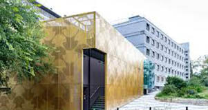 Paris acolhe inauguração da exposição “Rostos da Democracia” da artista Mafalda Rocha na Casa de Portugal André de Gouveia