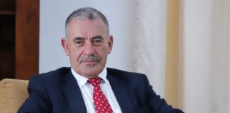 Portugal: Governo elogia votação dos portugueses no estrangeiro e rejeita críticas de discriminação de André Ventura