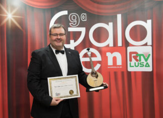 Distinguido em Londres, jornalista e escritor Ígor Lopes dedicou prémio à fadista Maria Alcina