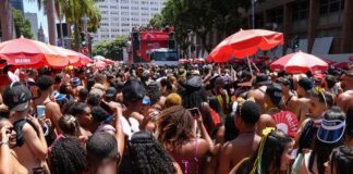 Carnaval no Centro do Rio amplia movimentação na região