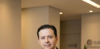 António Campos publica livro que aproxima o estoicismo da vida contemporânea