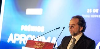 Evento reconheceu empresas, lideranças, personalidades e instituições luso-brasileiras no Porto