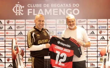 Flamengo apresenta o português Leonardo Jardim como novo treinador