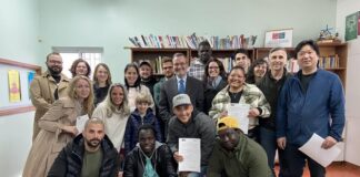 Açores: Entrega de certificados marca conclusão de curso de Português para estrangeiros