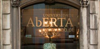 Universidade Aberta abre candidaturas para 20 mestrados e 10 doutoramentos em Portugal