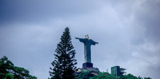 Cristo Redentor recebeu cerimônia do Dia Internacional do Yoga promovida pela Embaixada da Índia