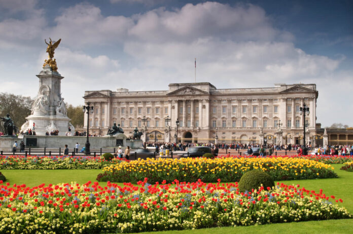 Construtora utiliza referências arquitetônicas inspiradas em palácios, como o de Buckingham, e também em residências da monarquia europeia. Foto divulgaçãoGessele Empreendimentos