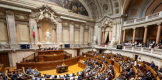 Parlamento português aprova por “unanimidade” voto de saudação pelos 25 anos do jornal BOM DIA