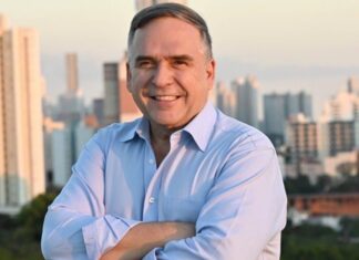 Lisboa: Prefeito de Goiânia reúne-se no Parlamento português para defender voo direto entre Goiás e Lisboa