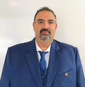 Opinião: “Duas Bandeiras, Uma Bola, Uma Paixão”, por Víctor Manuel Rodrígues Passos Estanqueiro