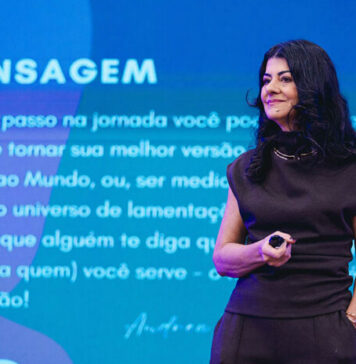 Brasil: Andrea Francomano volta a marcar presença em eventos dedicados ao “desenvolvimento humano e à expansão da consciência”
