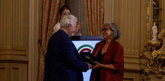 Jornalista Paula Machado, da RTP Mundo, homenageada nos 45 anos do CCP